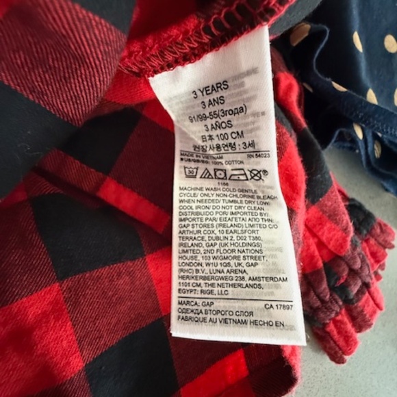 NWT 2 Toddler 3T 3 Years Girl Gap Peplum Long Sleeve Tops Red Buffalo Navy Polka - Picture 9 of 9